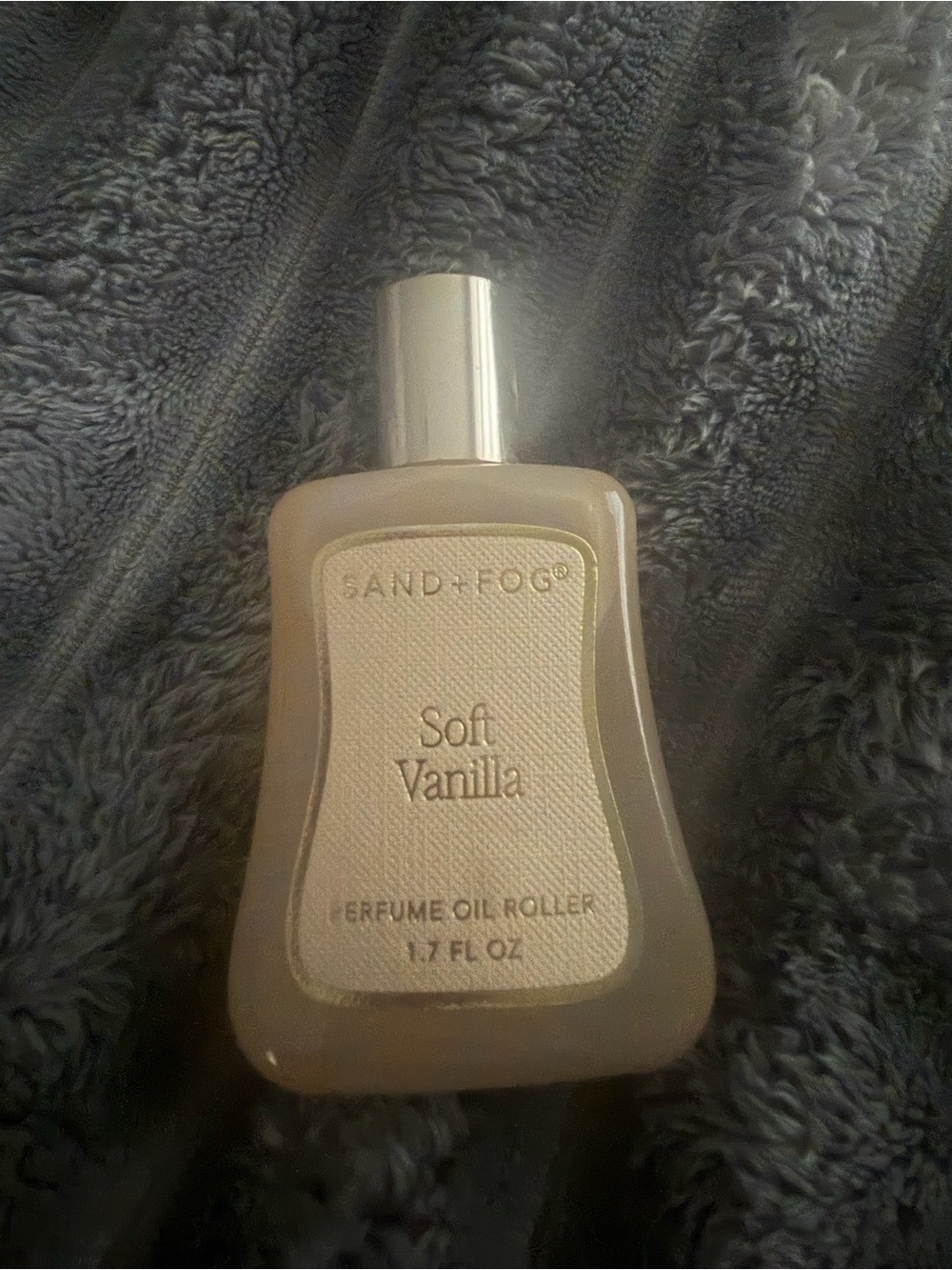 Sand + Fog Soft Vanilla Perfume Oil Roller - Cream
